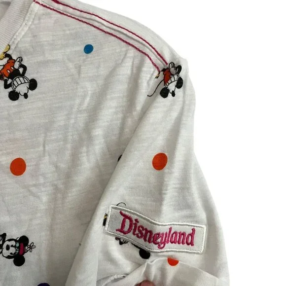 NEW DISNEY PARKS DISNEYLAND TEE SHIRT WOMENS MEDIUM WHITE POLKA DOT CHARACTERS - Picture 4 of 6